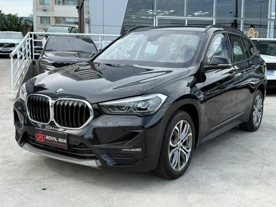 BMW X1 2.0 16V TURBO ACTIVEFLEX SDRIVE20I 4P AUTOMÁTICO BMW X1 2.0 16V TURBO ACTIVEFLEX SDRIVE20I 4P AUTOMÁTICO